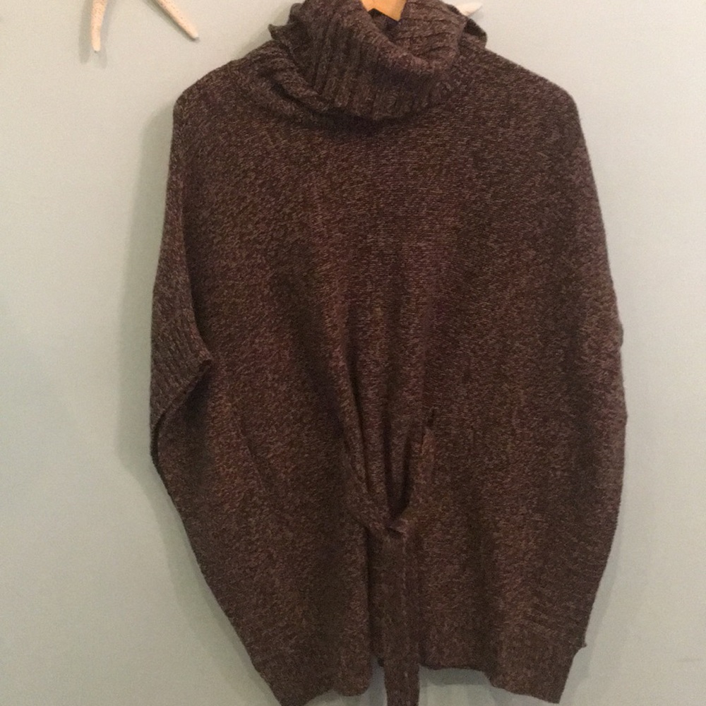 Brown pancho with tie for waist